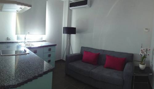 Imagen de la habitación del Hotel Avenida 31. Foto 7