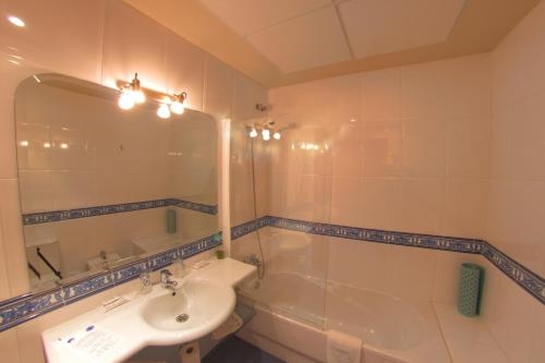 Imagen general del Hotel Avenida, Beas de Segura. Foto 3