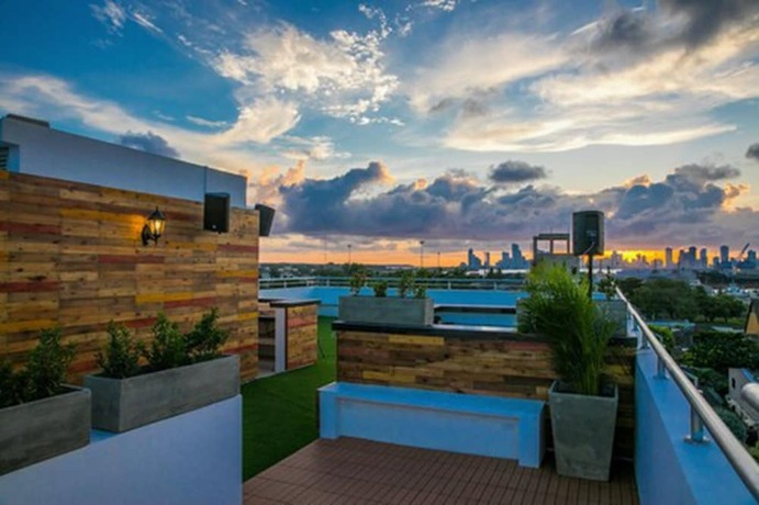 Imagen general del Hotel Avenida Buenos Aires. Foto 12