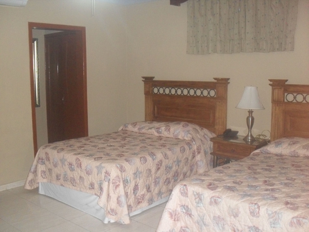 Imagen de la habitación del Hotel Avenida Cancun. Foto 7