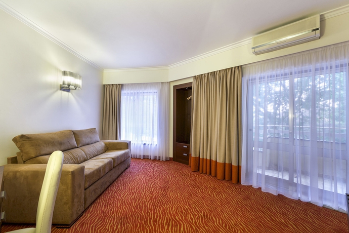 Imagen de los interiores del Hotel Avenida De Fátima. Foto 16