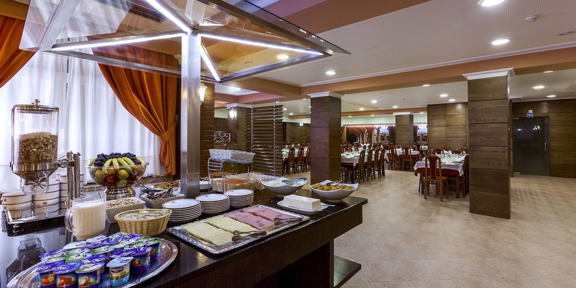 Imagen del bar/restaurante del Hotel Avenida De Fátima. Foto 5