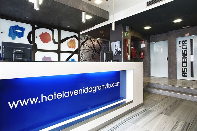 Imagen de los interiores del Hotel Avenida Gran Via. Foto 16
