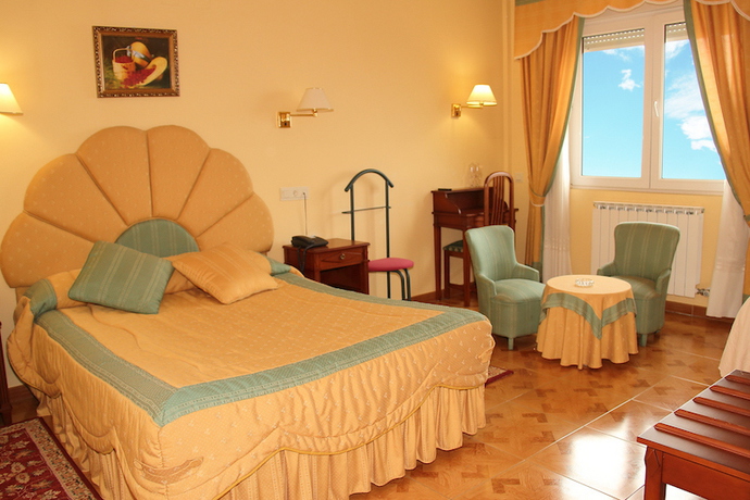 Imagen general del Hotel Avenida Iii. Foto 10