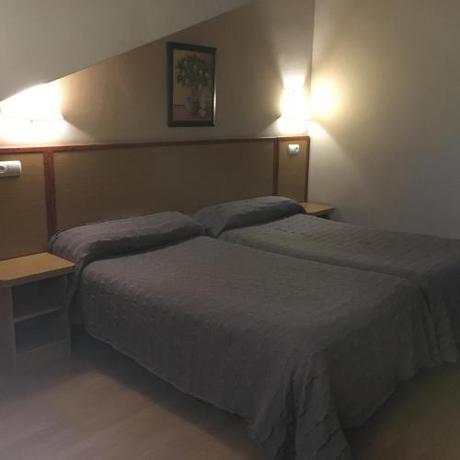 Imagen de la habitación del Hotel Avenida Leganes. Foto 5
