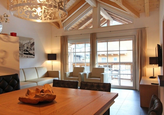 Imagen de los interiores del Hotel Avenida Mountain Resort By Alpin Rentals. Foto 9