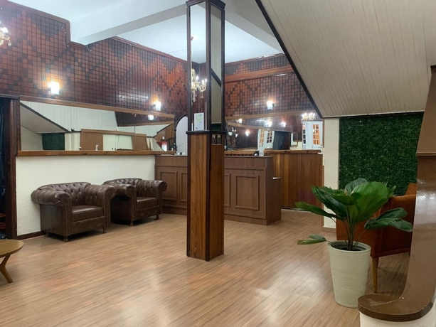 Imagen de los interiores del Hotel Avenida, Nova Friburgo. Foto 16