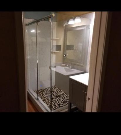 Imagen general del Hotel Avenida Oceanside - Camp Pendleton. Foto 3