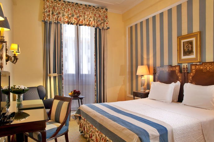 Imagen de la habitación del Hotel Avenida Palace. Foto 3