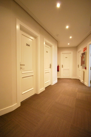 Imagen de los interiores del Hotel Avenida, Pamplona. Foto 16