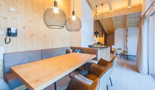 Imagen de la habitación del Hotel Avenida Panorama Suites Kaprun. Foto 11