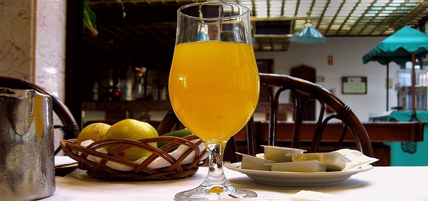 Imagen del bar/restaurante del Hotel Avenida Praia. Foto 4