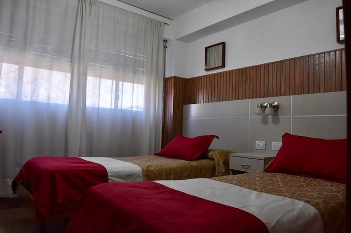Imagen de la habitación del Hotel Avenida, SAN SALVADOR DE JUJUY. Foto 13