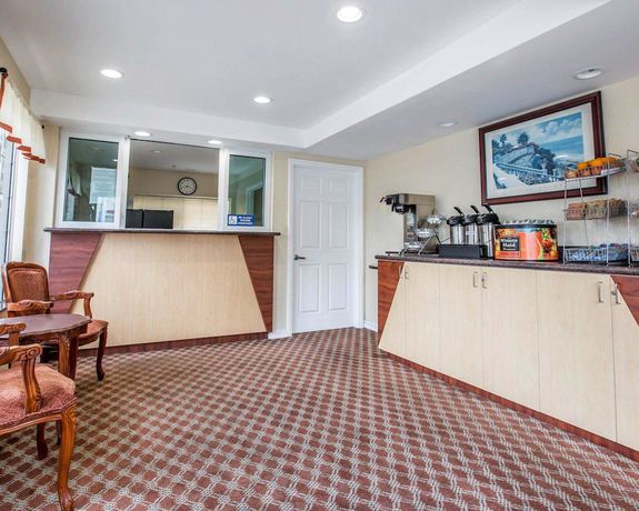 Imagen de los interiores del Hotel Avenida, San Clemente Beach. Foto 17