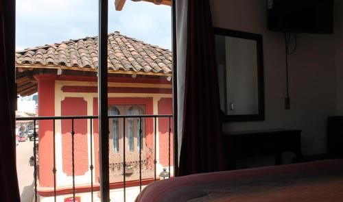 Imagen de la habitación del Hotel Avenida, zacatlan. Foto 9