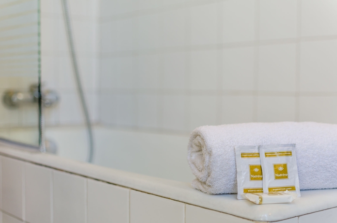 Imagen de la habitación del Hotel Avenir Montmartre. Foto 3