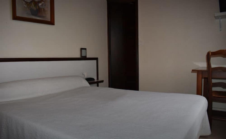 Imagen de la habitación del Hotel Avenir Vaugirard. Foto 5