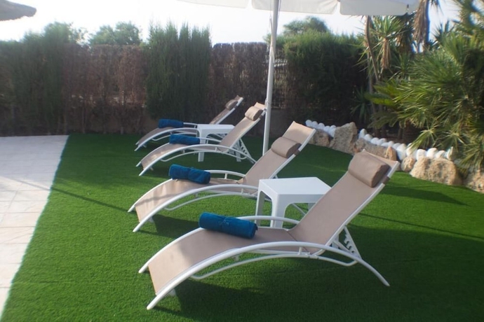 Imagen de la piscina del Hotel Avent Verahotel. Foto 13