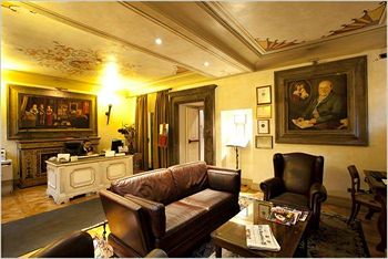 Imagen de los interiores del Hotel Aventino. Foto 13