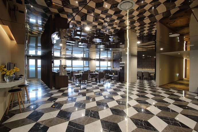 Imagen de los interiores del Hotel Aventree Busan. Foto 15