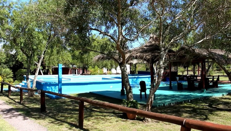 Imagen de la piscina del Hotel Aventura En Esquina. Foto 18