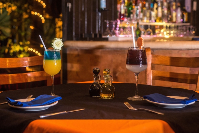 Imagen del bar/restaurante del Hotel Aventura Mexicana. Foto 3