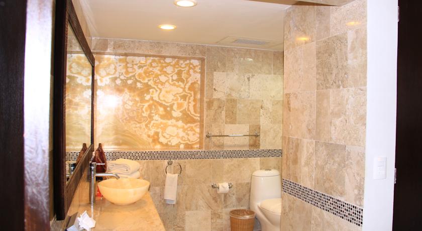 Imagen de la habitación del Hotel Aventuras Club. Foto 4