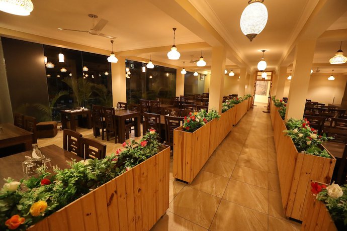 Imagen del bar/restaurante del Hotel Avenue 18 Resort. Foto 5