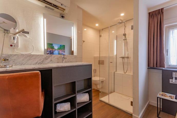Imagen de la habitación del Hotel Avenue, Ámsterdam. Foto 5