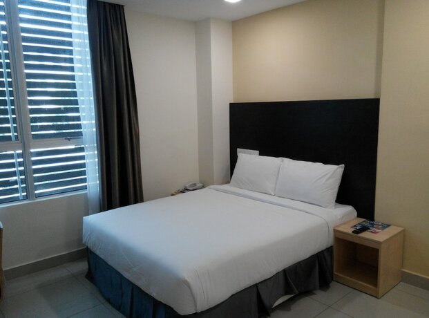 Imagen de la habitación del Hotel Avenue Bangi Hotel. Foto 28