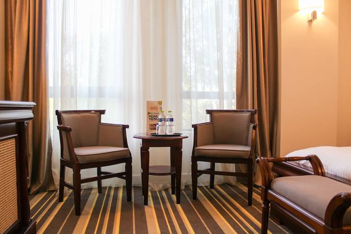 Imagen de la habitación del Hotel Avenue, Buzau. Foto 5