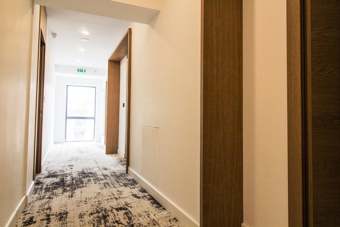 Imagen de los interiores del Hotel Avenue, Buzau. Foto 16