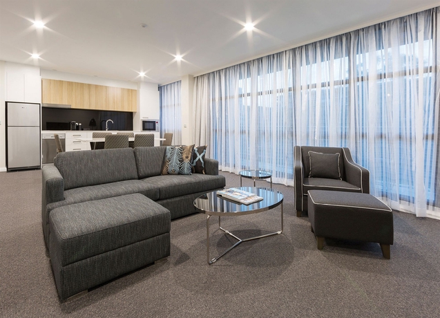 Imagen de los interiores del Hotel Avenue Canberra. Foto 8