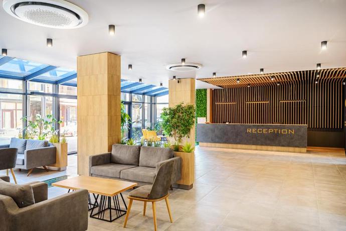 Imagen de los interiores del Hotel Avenue Deluxe, Burgas Ciudad. Foto 11