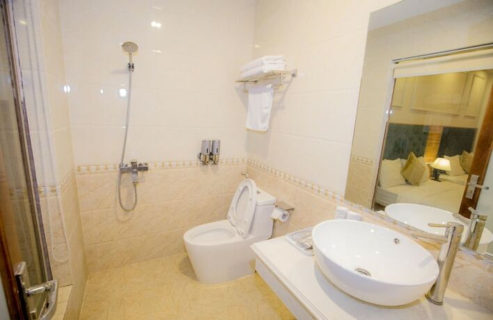 Imagen general del Hotel Avenue Hotel Sam Son. Foto 4