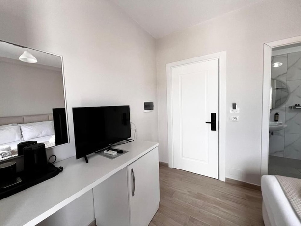Imagen de la habitación del Hotel Avenue, Ksamil. Foto 4