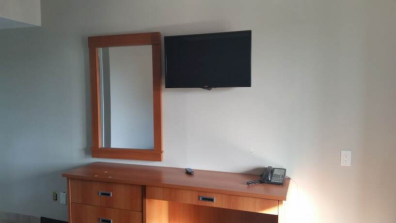 Imagen de la habitación del Hotel Avenue Motel, Mississauga. Foto 12