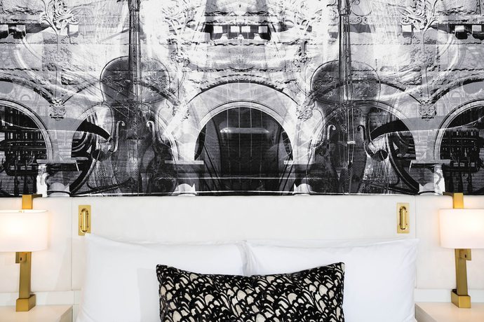 Imagen de la habitación del Hotel Avenue Of The Arts Costa Mesa, A Tribute Portfolio. Foto 2