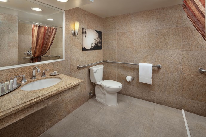 Imagen de la habitación del Hotel Avenue Of The Arts Costa Mesa, A Tribute Portfolio. Foto 19