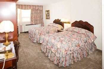 Imagen de los interiores del Hotel Avenue Plaza, Brooklyn. Foto 6