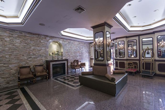 Imagen de los interiores del Hotel Avenue Plaza, Brooklyn. Foto 7