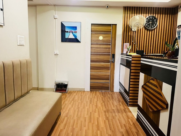 Imagen de los interiores del Hotel Avenue Suites. Foto 17