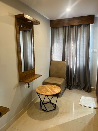 Imagen de la habitación del Hotel Avenue Suites. Foto 4