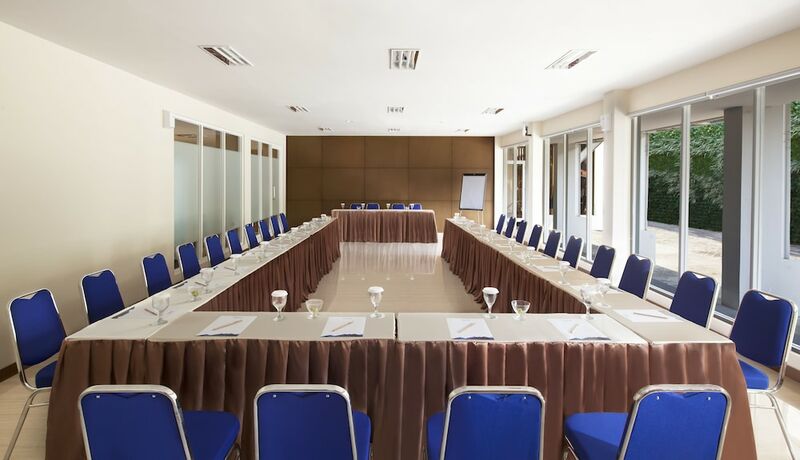 Imagen de los interiores del Hotel Aveon Express Yogyakarta By Daphna International. Foto 34