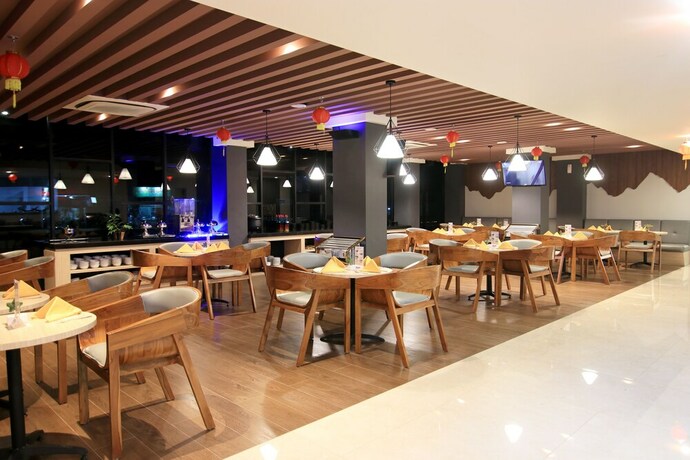 Imagen del bar/restaurante del Hotel Aveon Hotel Yogyakarta. Foto 5