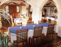 Imagen del bar/restaurante del Hotel Averof. Foto 2