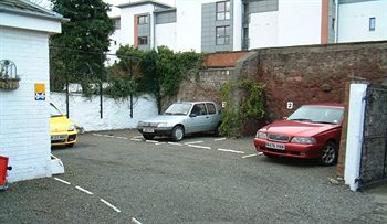 Imagen general del Hotel Averon Guest House. Foto 11