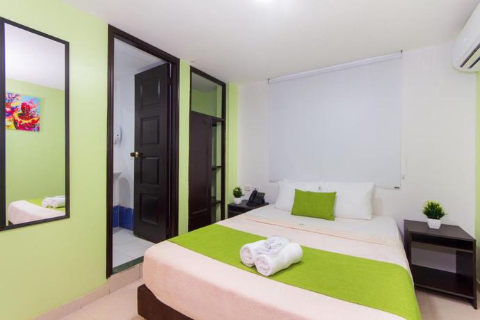 Imagen general del Hotel Avexi Suites By Geh Suites. Foto 12