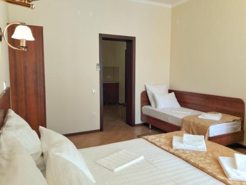 Imagen de la habitación del Hotel Avghust Guest House. Foto 6