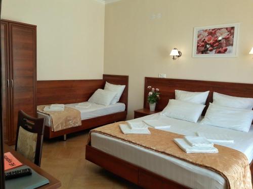 Imagen de la habitación del Hotel Avghust Guest House. Foto 7